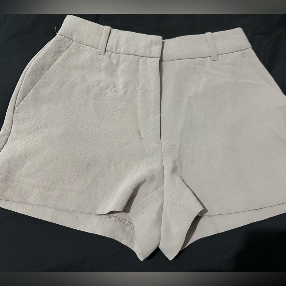 Aritzia Wilfred Anthem short - Picture 8 of 14